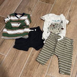 Carter’s boys sets, long sleeve t-shirt w/shorts and short sleeves/pants